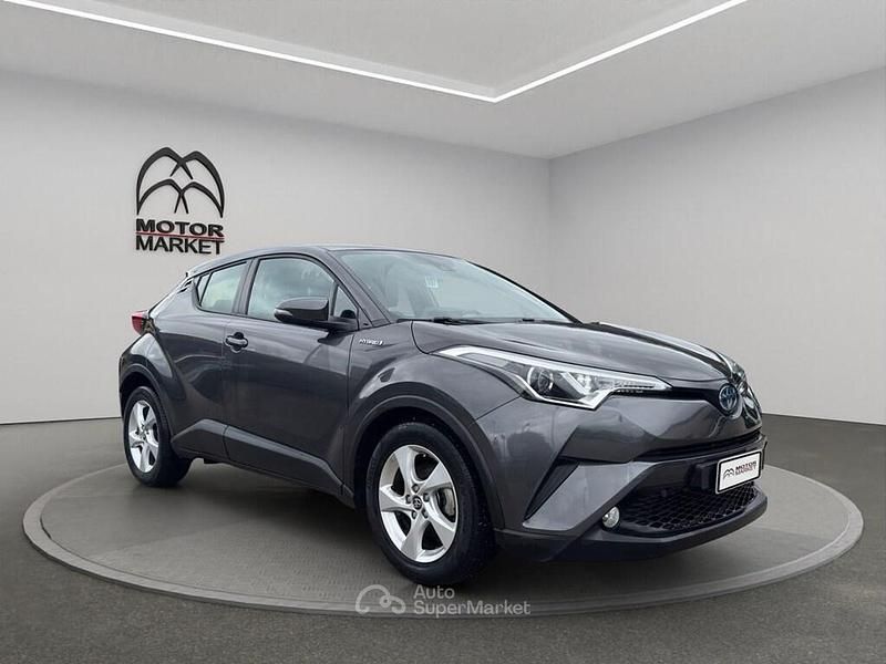 Usata Toyota C-HR Business Edition 122 CV (89 kW) 2018 Grigio / gray SUV