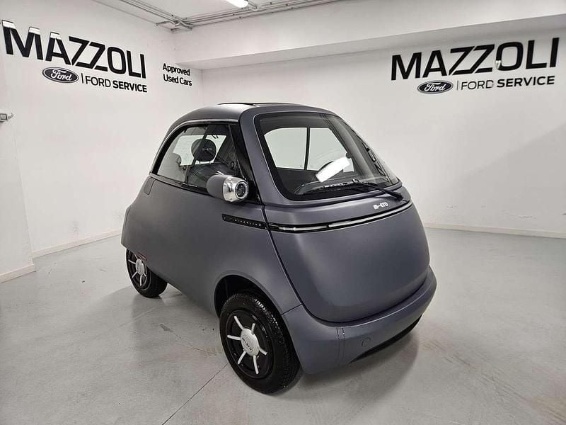 Nero Usata 2024 Micro Microlino Due volumi | 10.600 € - Immagine 1/4