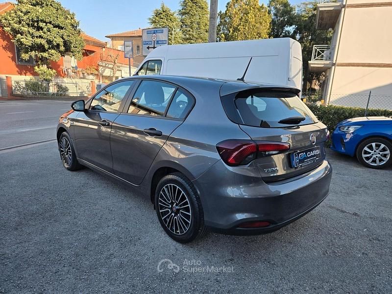 Occasion Fiat Tipo 101 ch (74 kW) 2023 Gris Berline