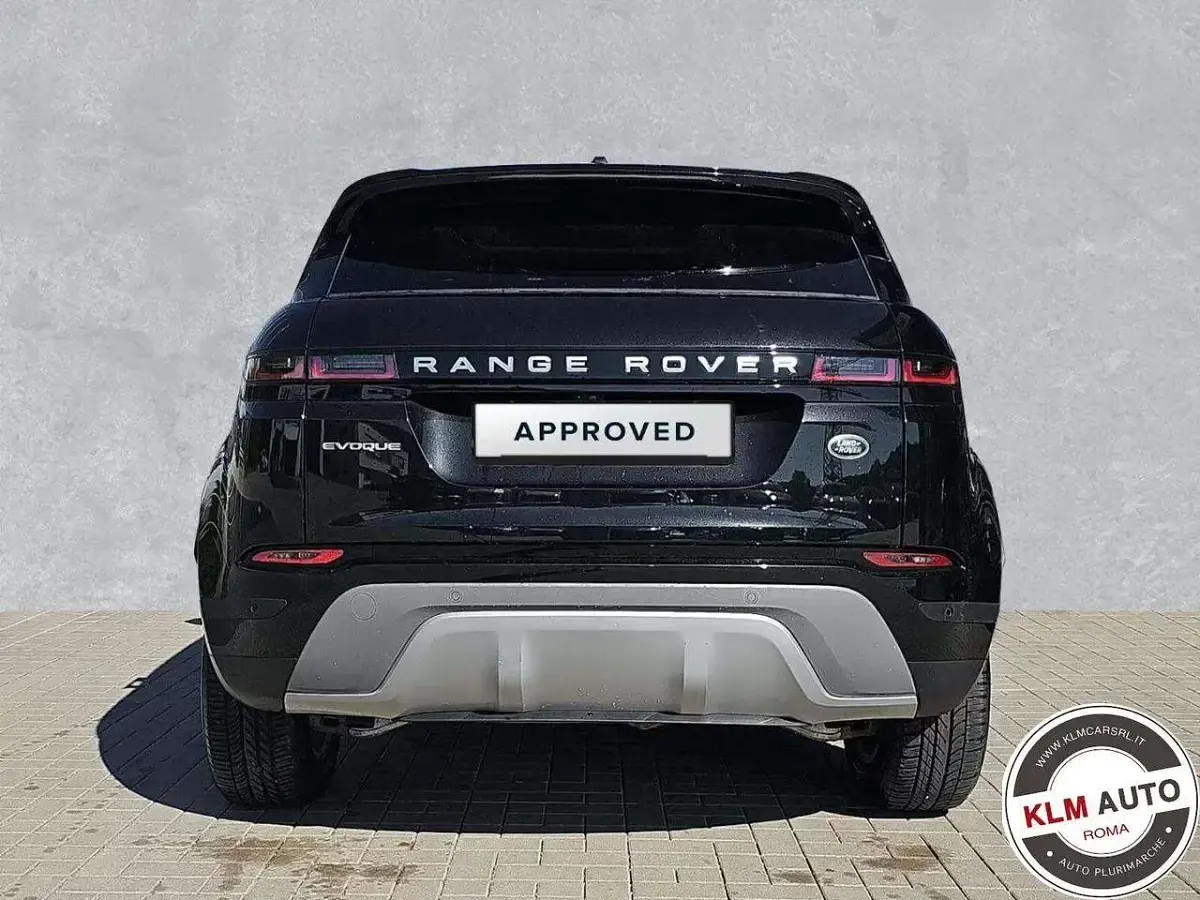 Käytetty Land Rover Range Rover evoque 249 HP (183 kW) 2022 Musta Katumaasturi