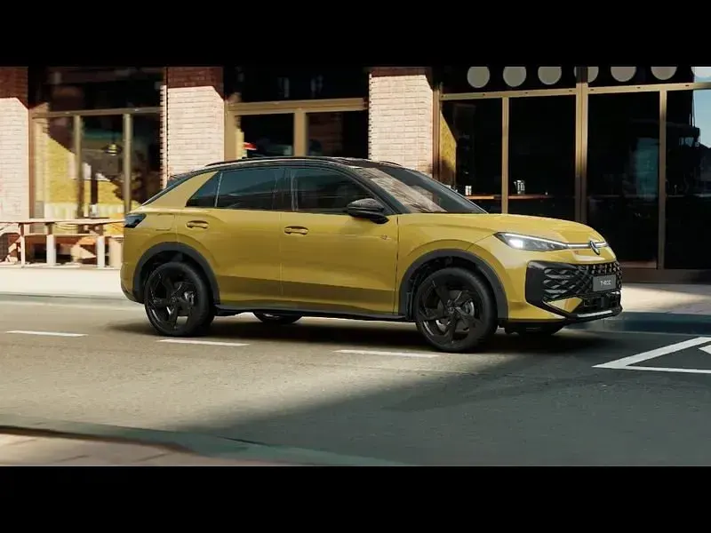 Nuova VW T-Roc R-line 150 CV (110 kW) 2026 Giallo SUV