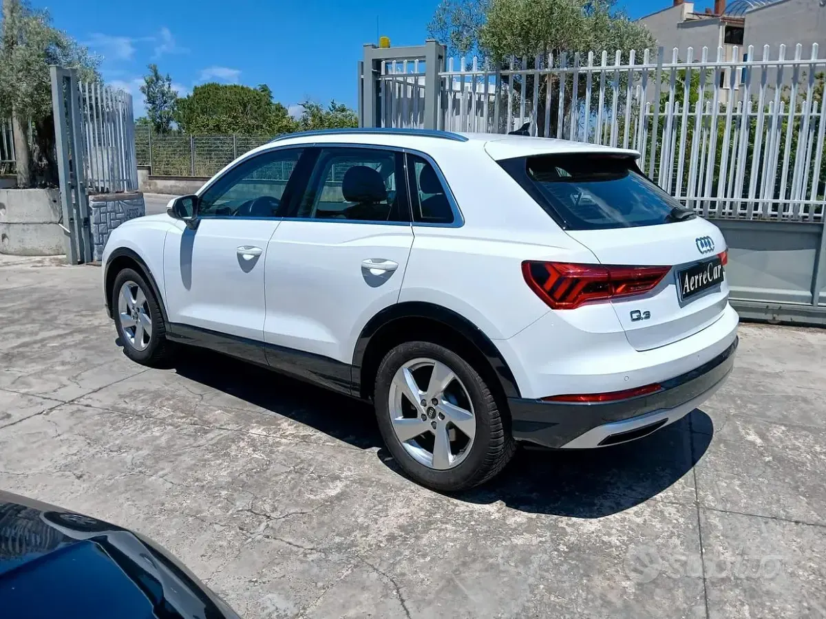 Usata Audi Q3 150 CV (110 kW) 2023 Bianco SUV