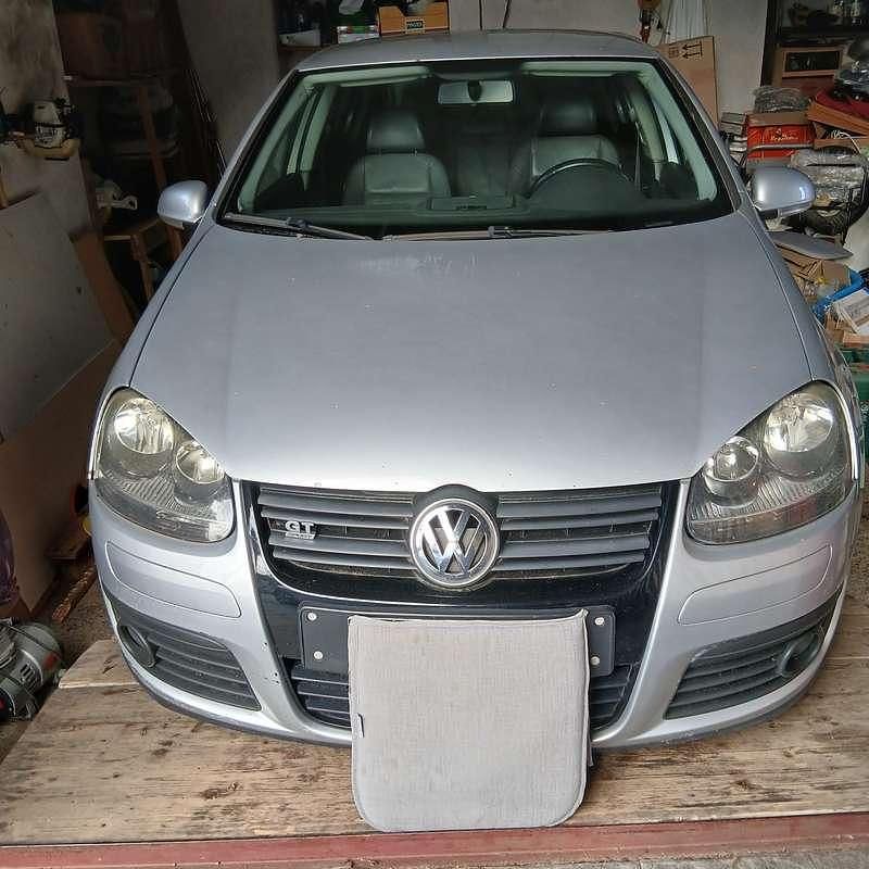 Usata VW Golf VI GT 105 CV (77 kW) 2008 Utilitaria