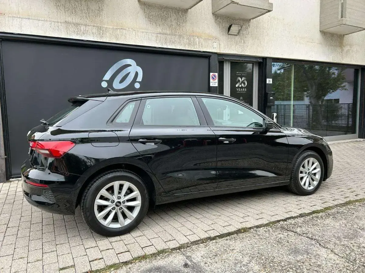 Usata Audi A3 Ambiente 131 CV (96 kW) 2023 Nero Berlina