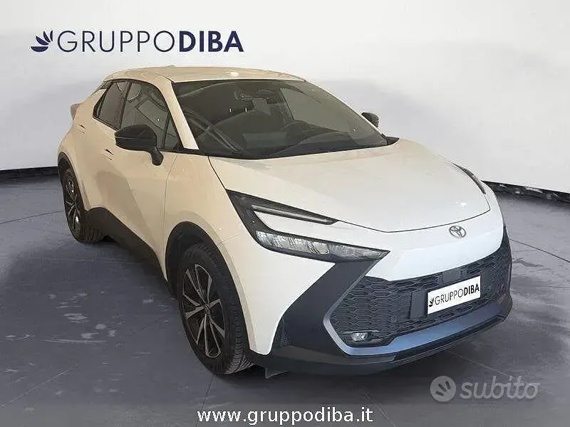 Usata Toyota C-HR Eco 223 CV (164 kW) 2025 Bianco SUV