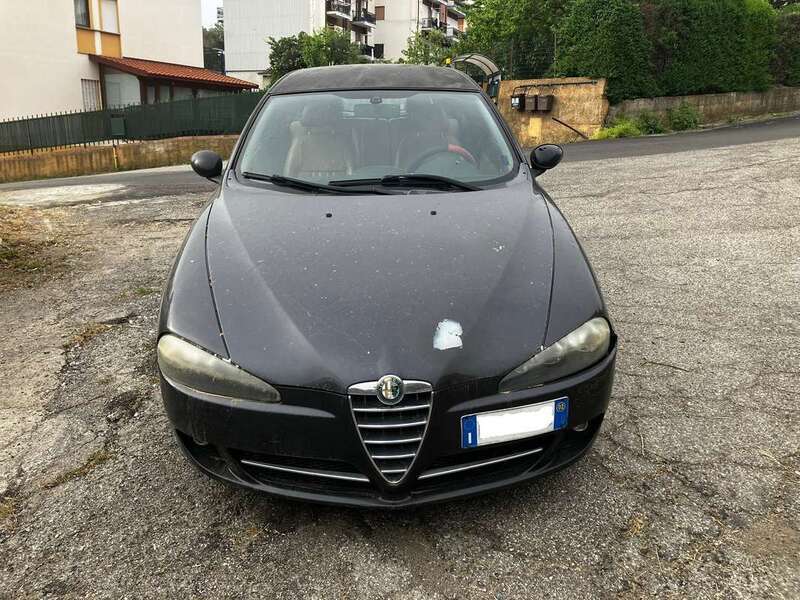 Usato 2002 Alfa Romeo 2000 1.9 Diesel 116 CV (600 €)