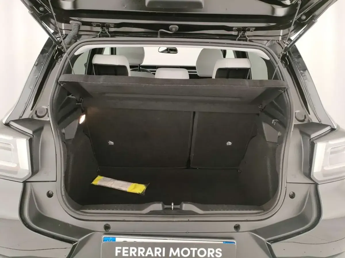 Usata Citroën C3 PureTech 101 CV (74 kW) 2025 Nero perla metal SUV