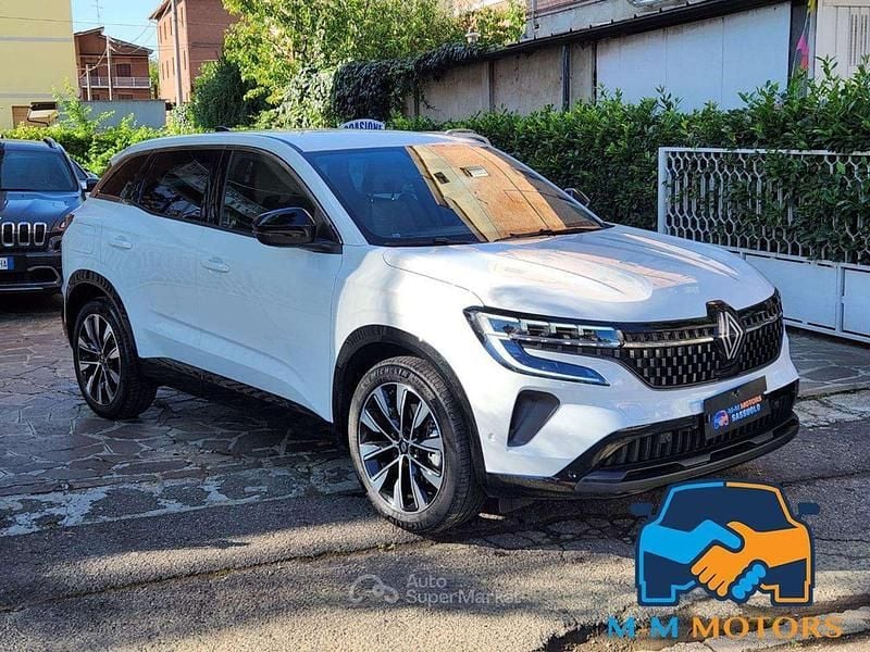 Bianco Usata 2024 Renault Austral Techno SUV | 28.500 € (Buon prezzo) - Immagine 1/4