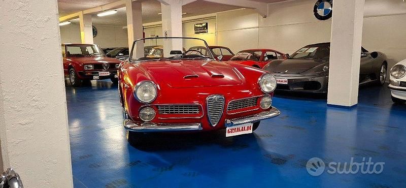 Occasion Alfa Romeo 2000 116 PK (85 kW) 1960 Rood Cabriolet