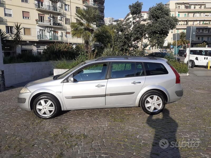 Usata Renault Mégane GrandTour 2004 Grigio Station wagon