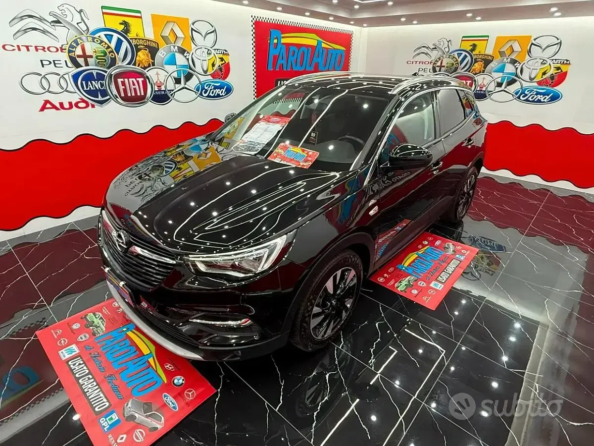 Usata Opel Grandland X Ultimate 120 CV (88 kW) 2018 Nero SUV