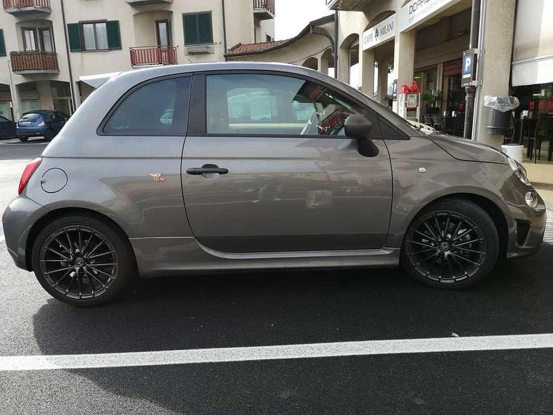 Usata Abarth 500 165 CV (121 kW) 2023 Utilitaria