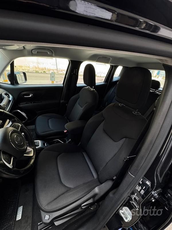Usata Jeep Renegade 120 CV (88 kW) 2019 Nero SUV