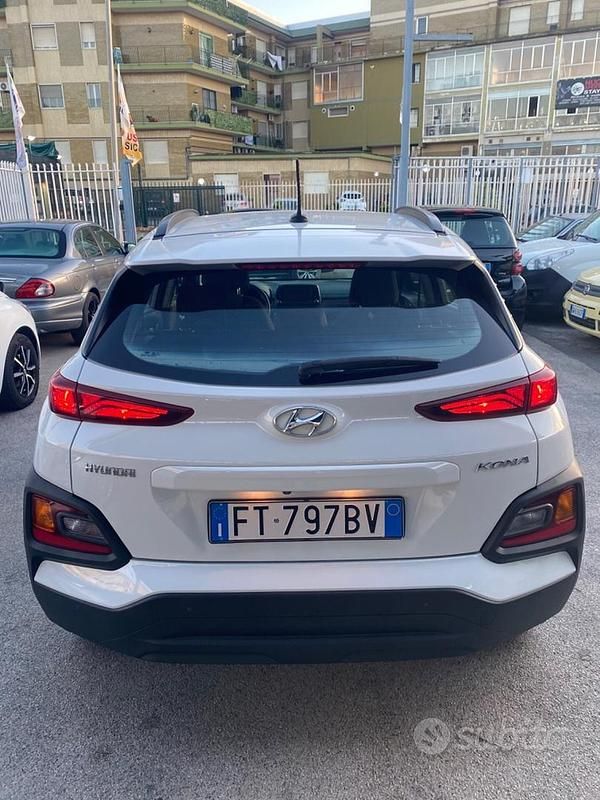 Usata Hyundai Kona 115 CV (84 kW) 2019 Bianco SUV