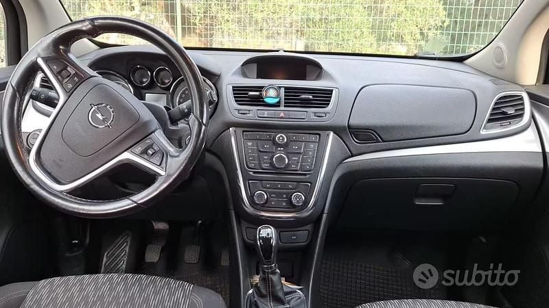Usata Opel Mokka 130 CV (95 kW) 2013 Nero SUV
