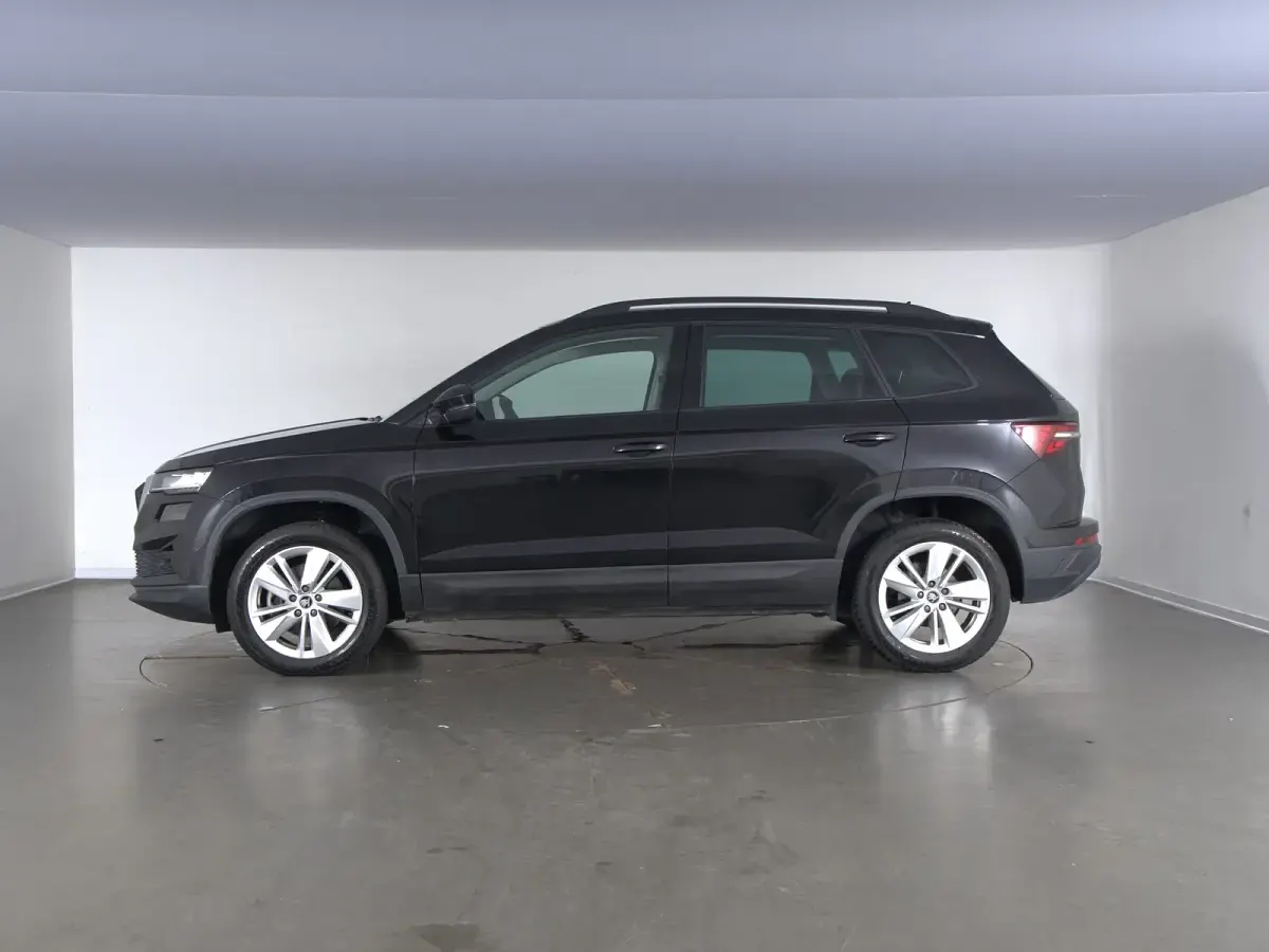 Usata Skoda Karoq Selection 150 CV (110 kW) 2025 Nero tulipano perlato SUV