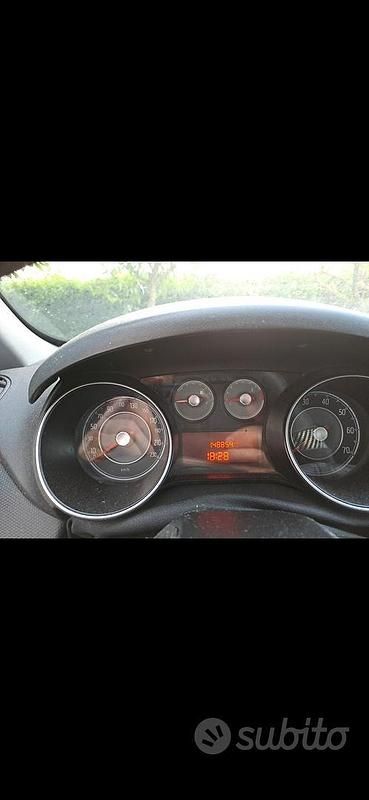 Usata Fiat Punto Evo 75 CV (55 kW) 2012 Nero Utilitaria