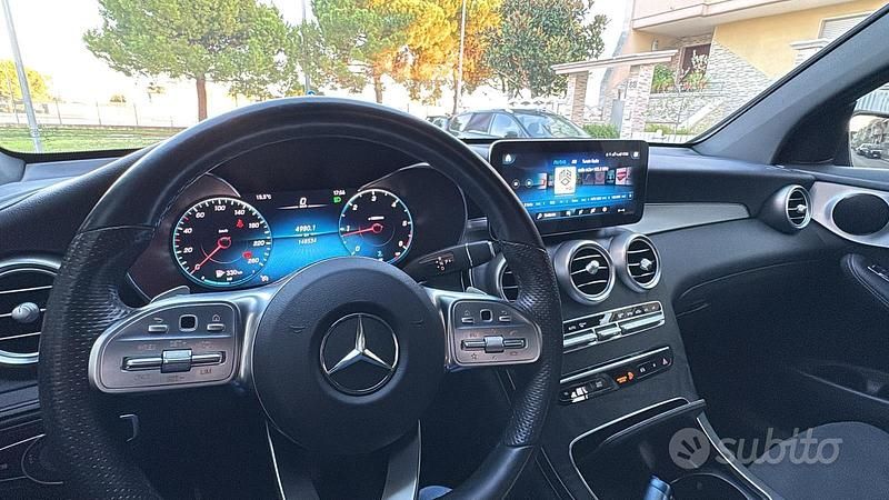 Usata Mercedes GLC220 194 CV (142 kW) 2020 Nero Coupé