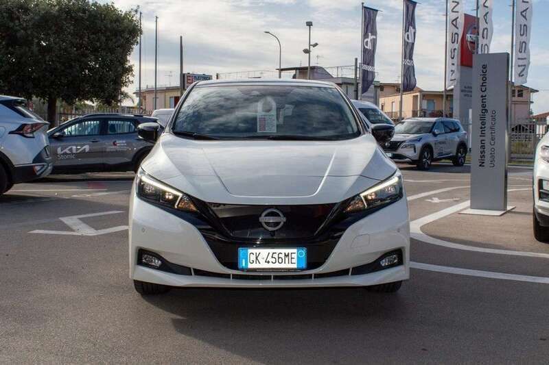 Usata Nissan Leaf N-Connecta 160 kW (218 CV) 2023 Bianco Utilitaria