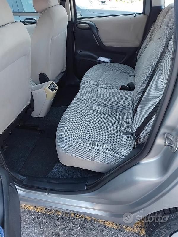 Usata Fiat Stilo 140 CV (102 kW) 2004 Grigio Berlina