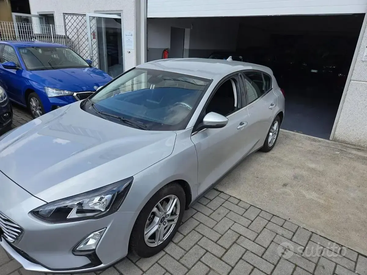 Usata Ford Focus Active 125 CV (91 kW) 2021 Grigio Berlina