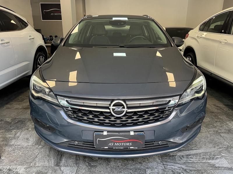 Usata Opel Astra Innovation 110 CV (80 kW) 2016 Grigio Station wagon