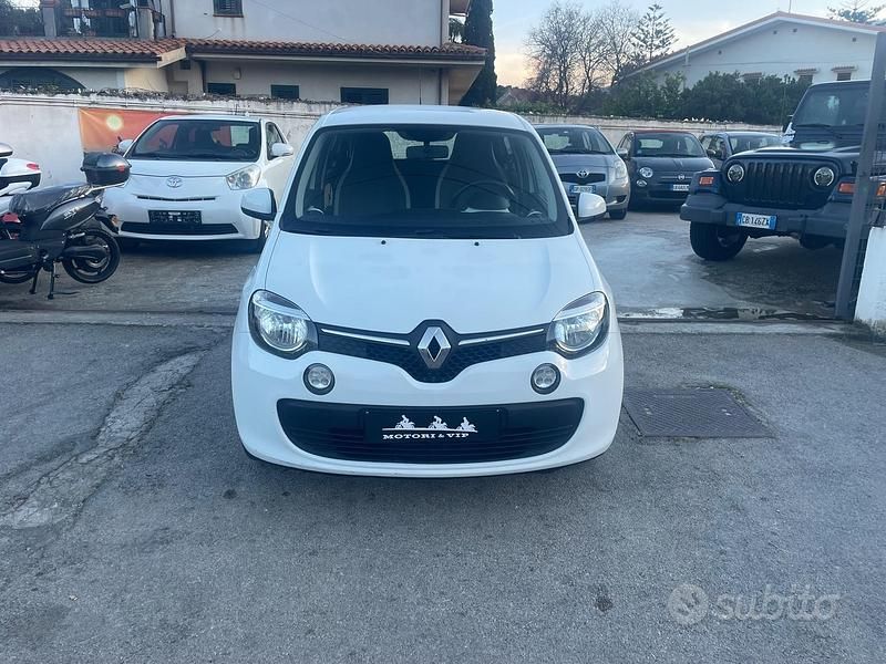 Usata Renault Twingo SE 70 CV (51 kW) 2015 Bianco Utilitaria