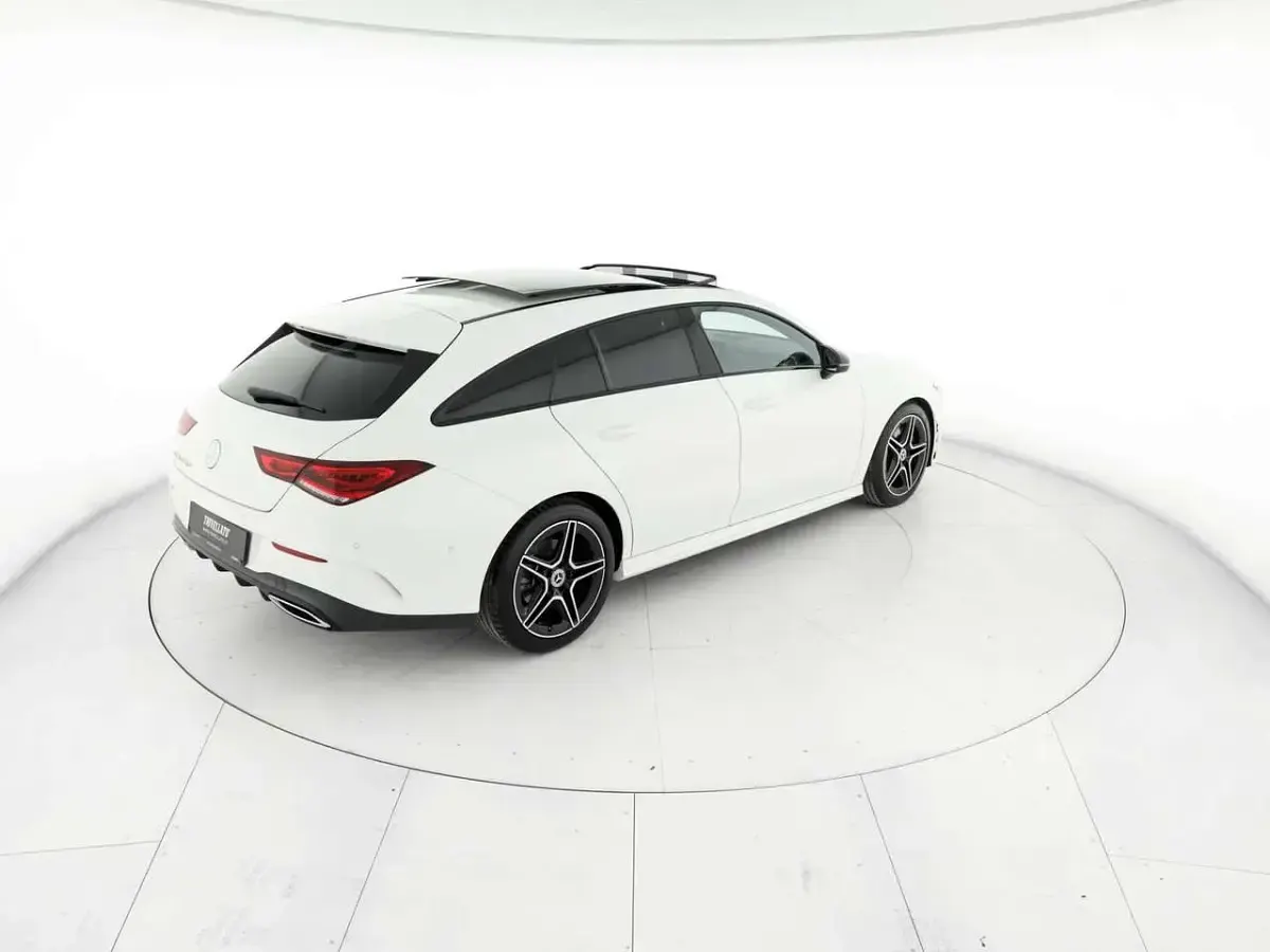 Usata Mercedes CLA200 Shooting Brake Premium 150 CV (110 kW) 2023 Bianco Station wagon
