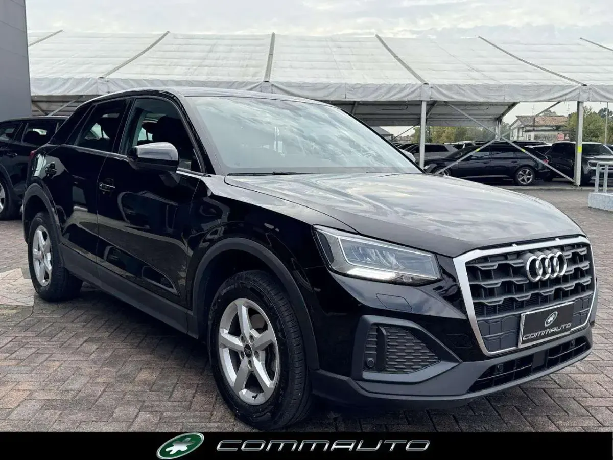Usado Audi Q2 Business 116 CV (85 kW) 2023 Negro SUV