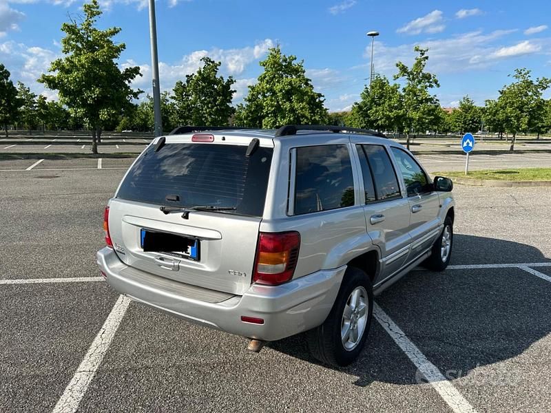 Usata Jeep Grand Cherokee 2005 Grigio SUV