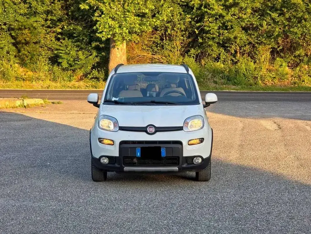 Usata Fiat Panda Dynamic 69 CV (50 kW) 2005 Bianco Utilitaria