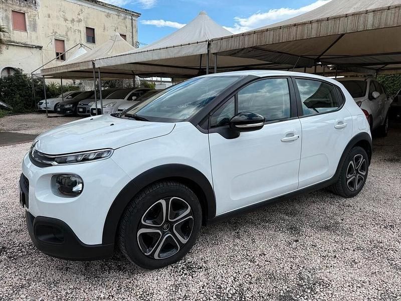 Usata Citroën C3 Shine 75 CV (55 kW) 2018 Bianco Berlina