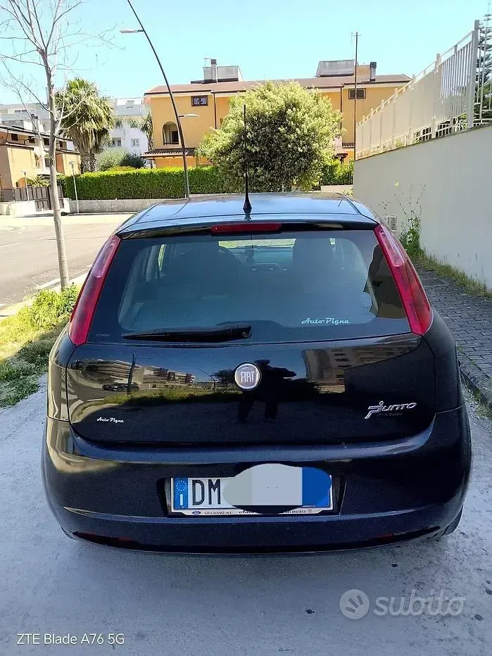 Usata Fiat Grande Punto 75 CV (55 kW) 2007 Nero Utilitaria