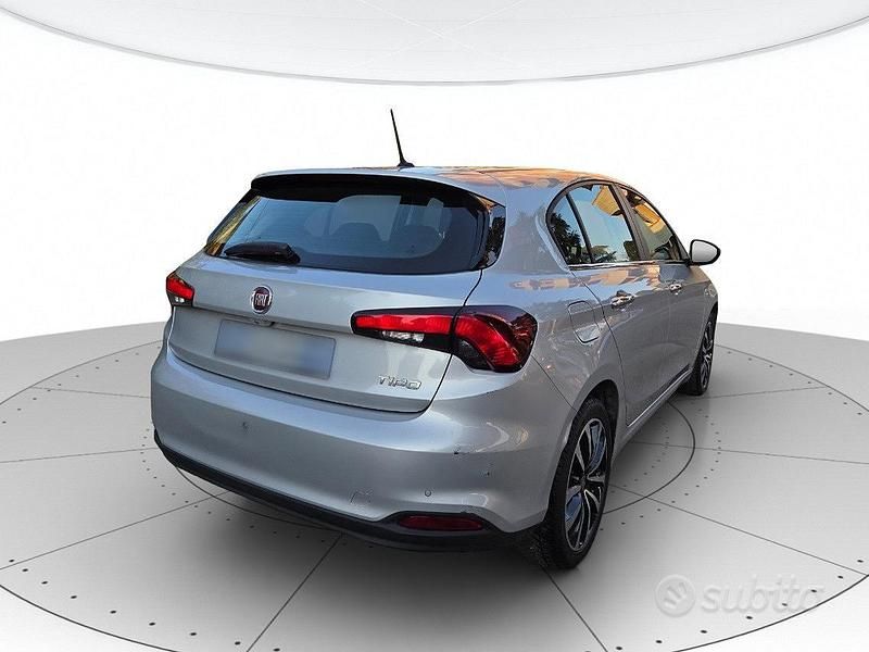 Usata Fiat Tipo Business 95 CV (69 kW) 2020 Grigio Berlina