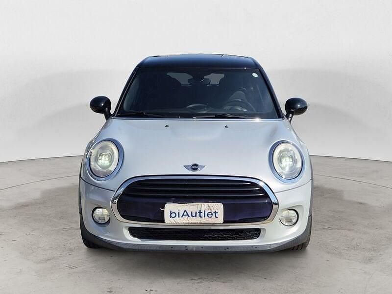 Usata Mini Cooper D Hype 116 CV (85 kW) 2016 Grigio Utilitaria