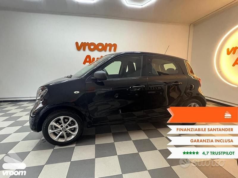 Usata Smart ForFour Passion 71 CV (52 kW) 2017 Utilitaria