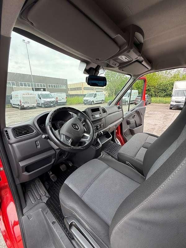 Usata Renault Master 150 CV (110 kW) 2022 Monovolume