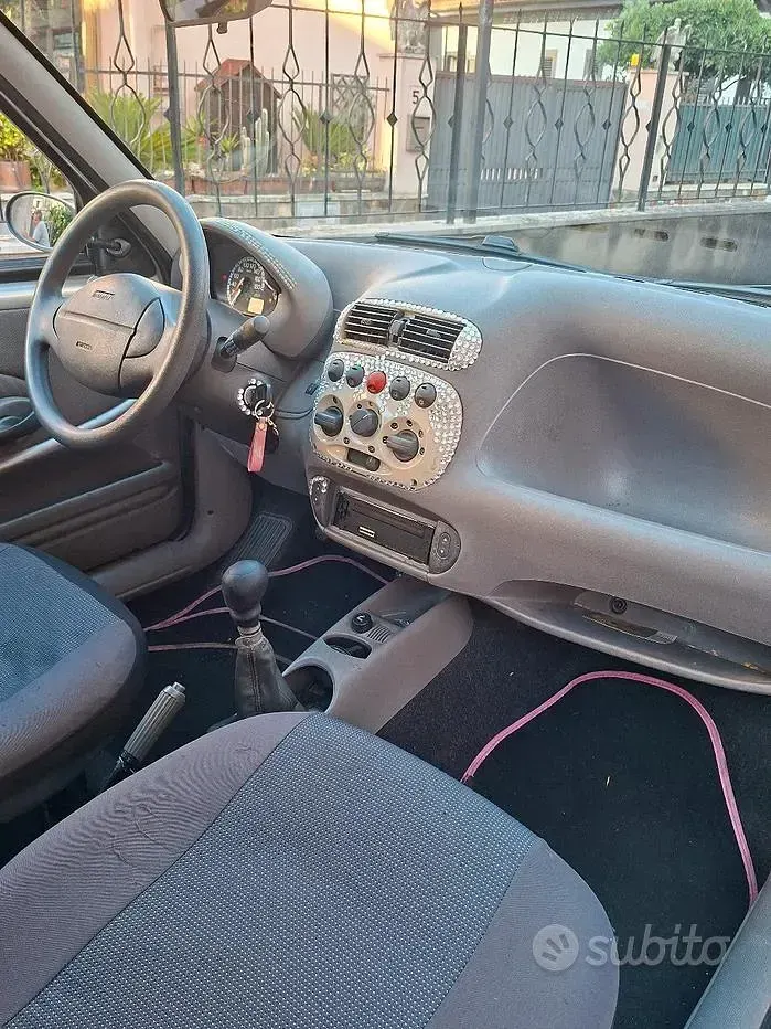 Usata Fiat 600 Anniversary 54 CV (39 kW) 2008 Grigio Utilitaria