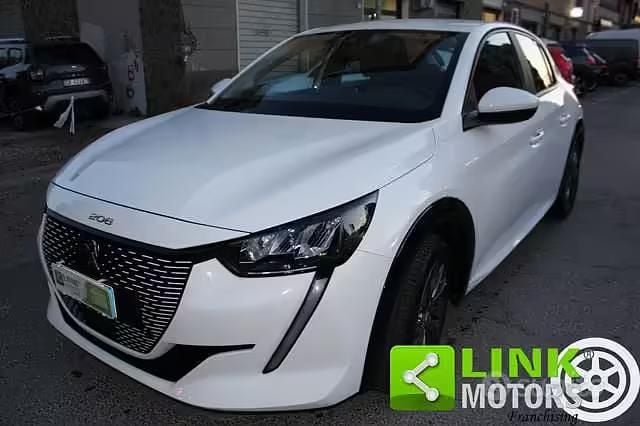 Usata Peugeot 208 Active 100 kW (136 CV) 2021 Bianco Utilitaria