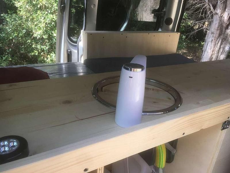 Usata Ford Tourneo 90 CV (66 kW) 2004 Argento Furgone