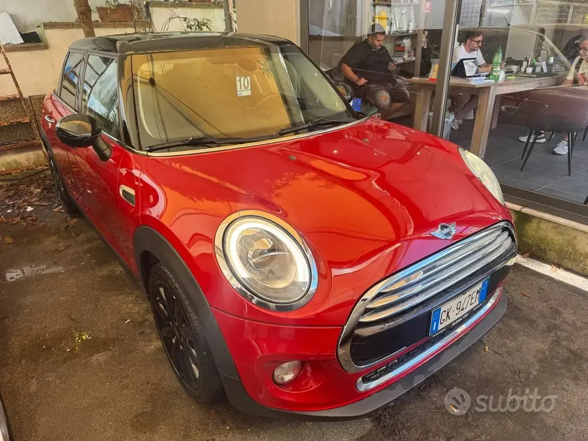 Usata Mini One D Business 116 CV (85 kW) 2014 Rosso Utilitaria