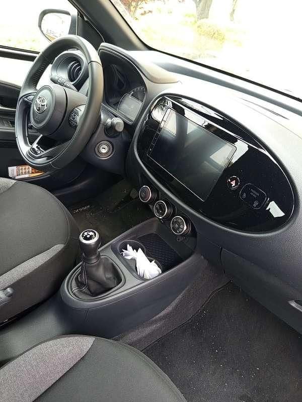 Usata Toyota Aygo X Edition 72 CV (52 kW) 2025 SUV
