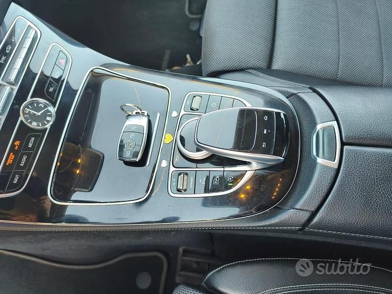 Usata Mercedes E220 2016 Grigio Berlina