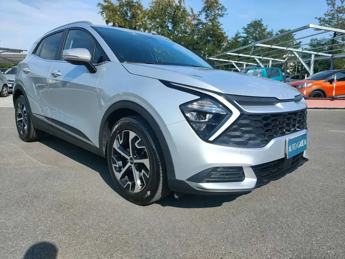 Usata Kia Sportage Style 136 CV (100 kW) 2022 Argento SUV