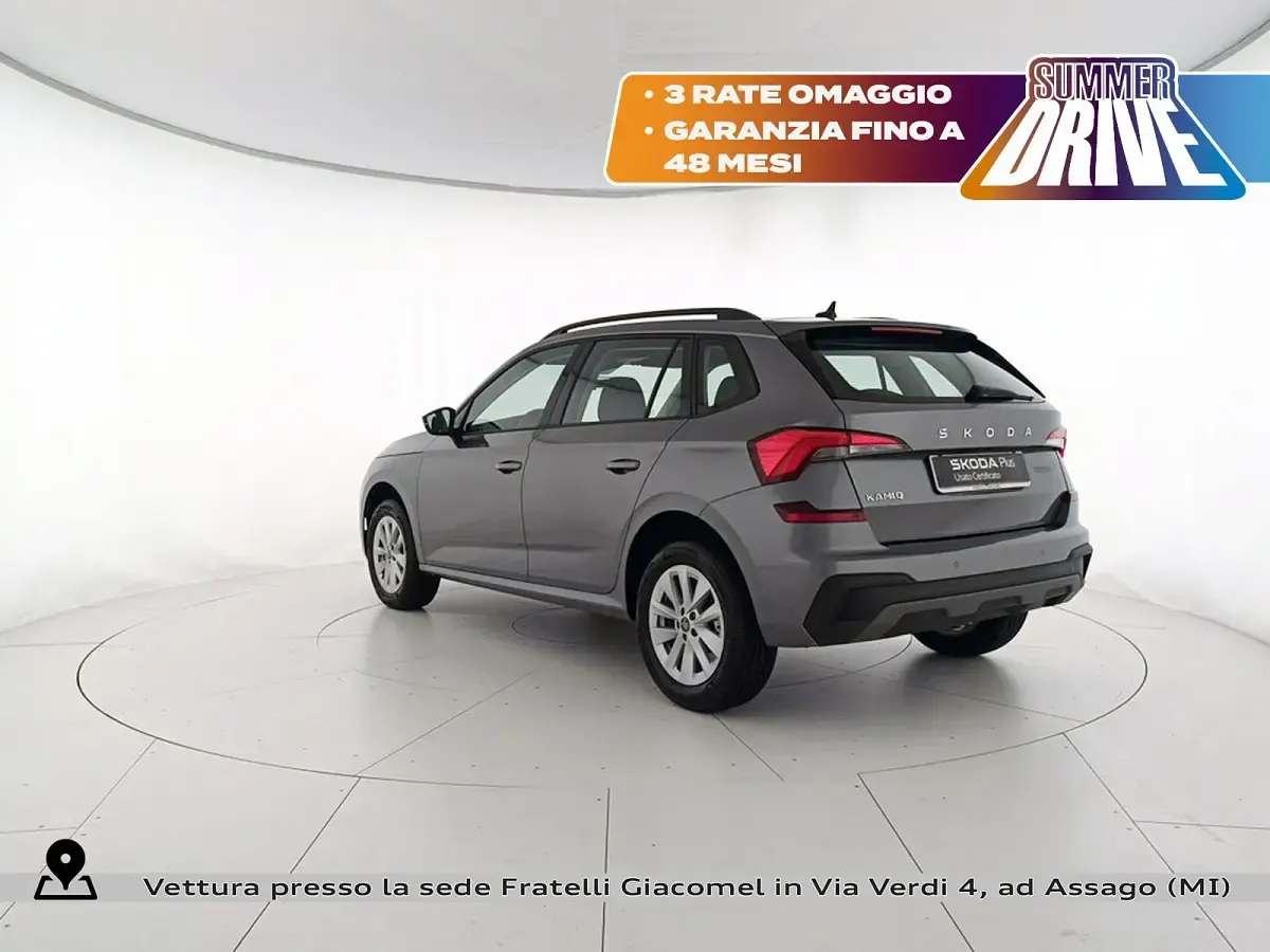 Usata Skoda Kamiq Selection 116 CV (85 kW) 2025 Gray SUV