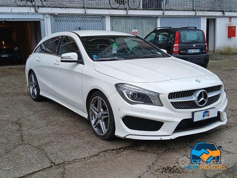 Usata Mercedes CLA220 Shooting Brake Premium 177 CV (130 kW) 2015 Bianco Station wagon