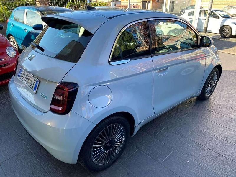 Usata Fiat 500e Icon 42 kW (58 CV) 2020 Blu/azzurro Utilitaria