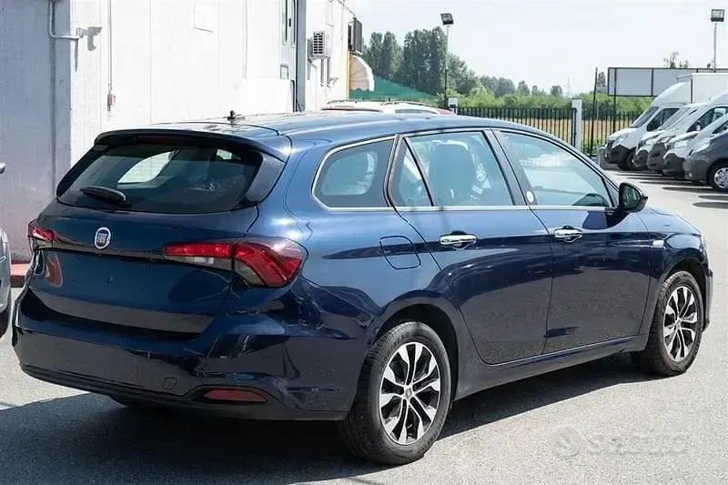 Usata Fiat Tipo Mirror 95 CV (69 kW) 2020 Bluazzurro Station wagon