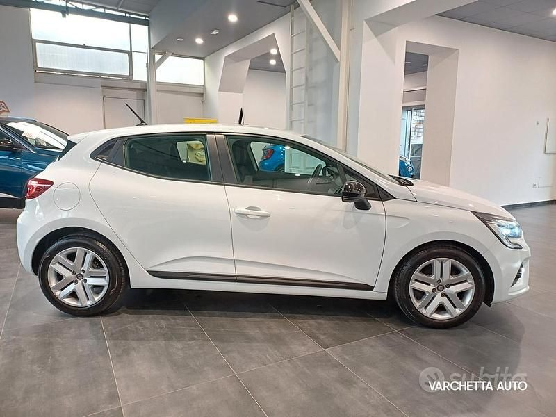 Usata Renault Clio V Business 91 CV (66 kW) 2021 Bianco Berlina