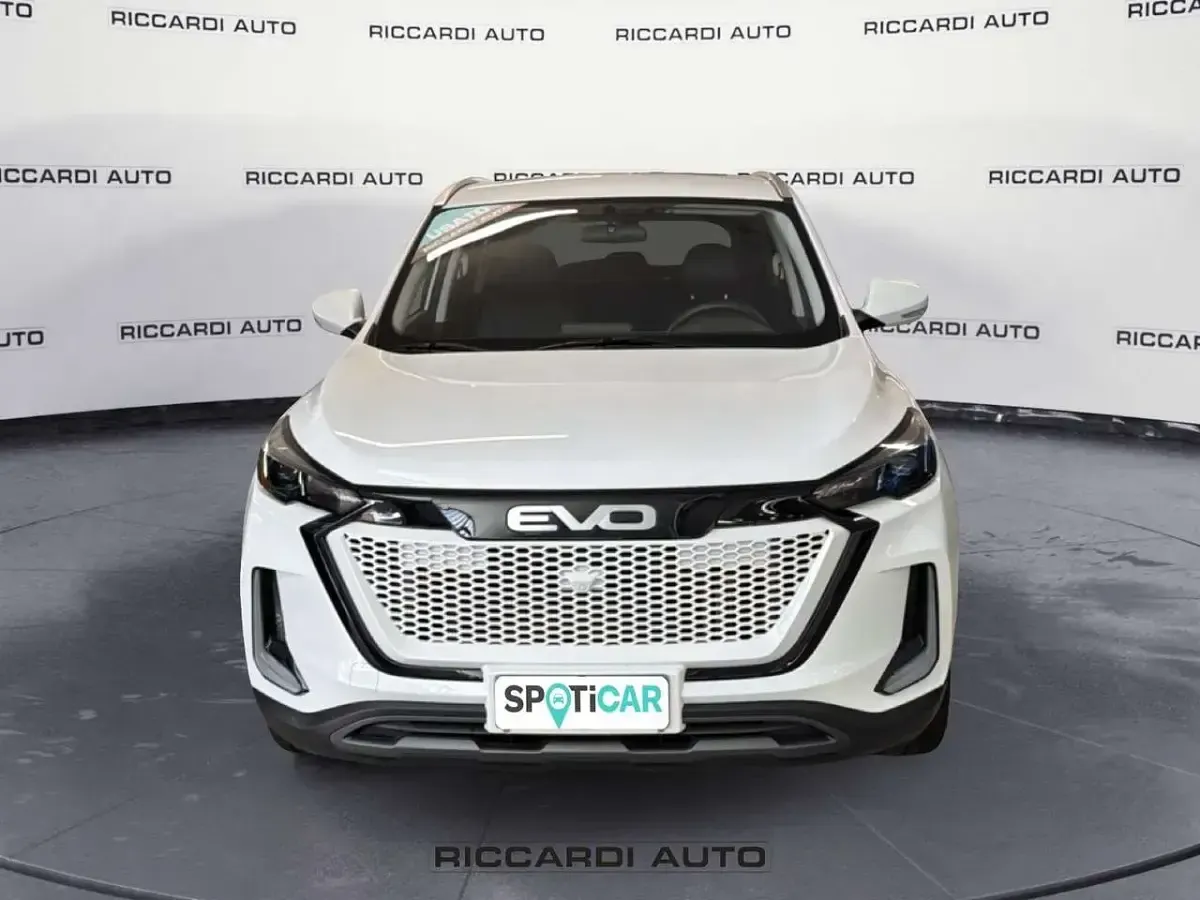 Usata EVO Evo 5 126 CV (92 kW) 2024 Bianco SUV